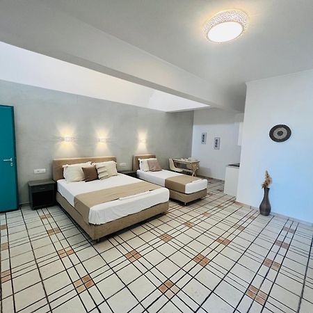 Arapiou Apartments Perivolos  Extérieur photo