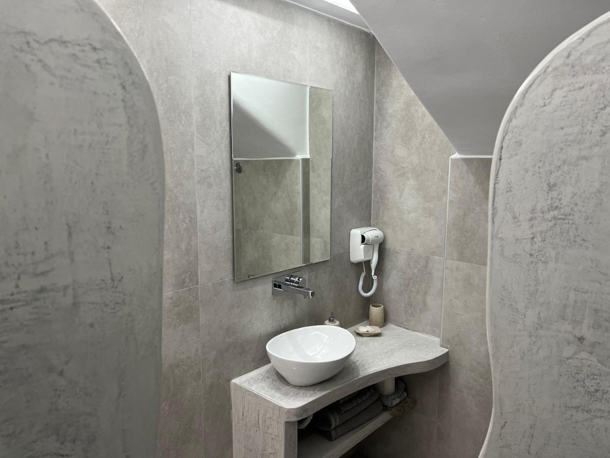 Arapiou Apartments Perivolos  Extérieur photo