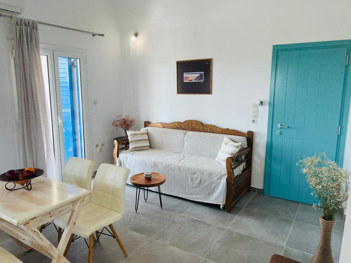 Arapiou Apartments Perivolos  Extérieur photo