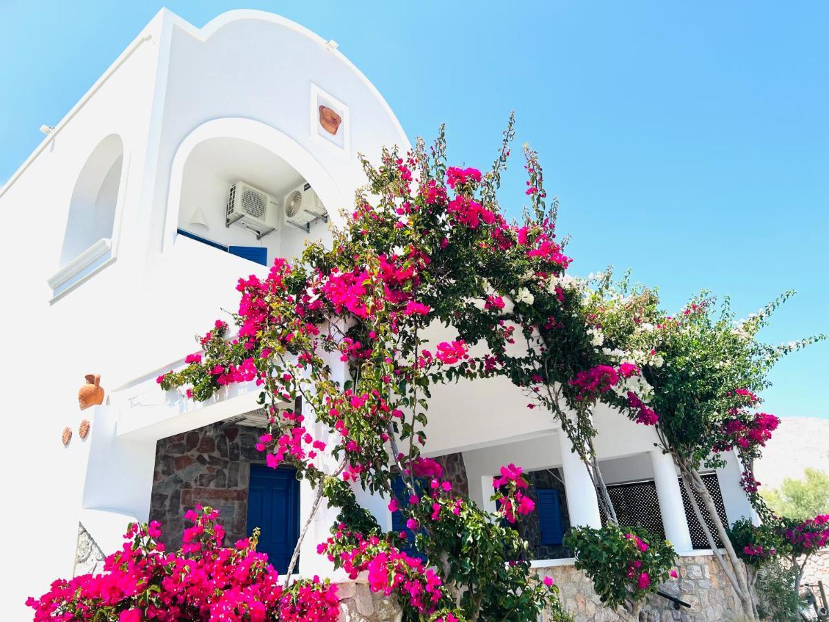 Arapiou Apartments Perivolos  Extérieur photo