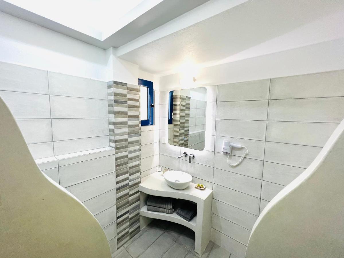 Arapiou Apartments Perivolos  Extérieur photo