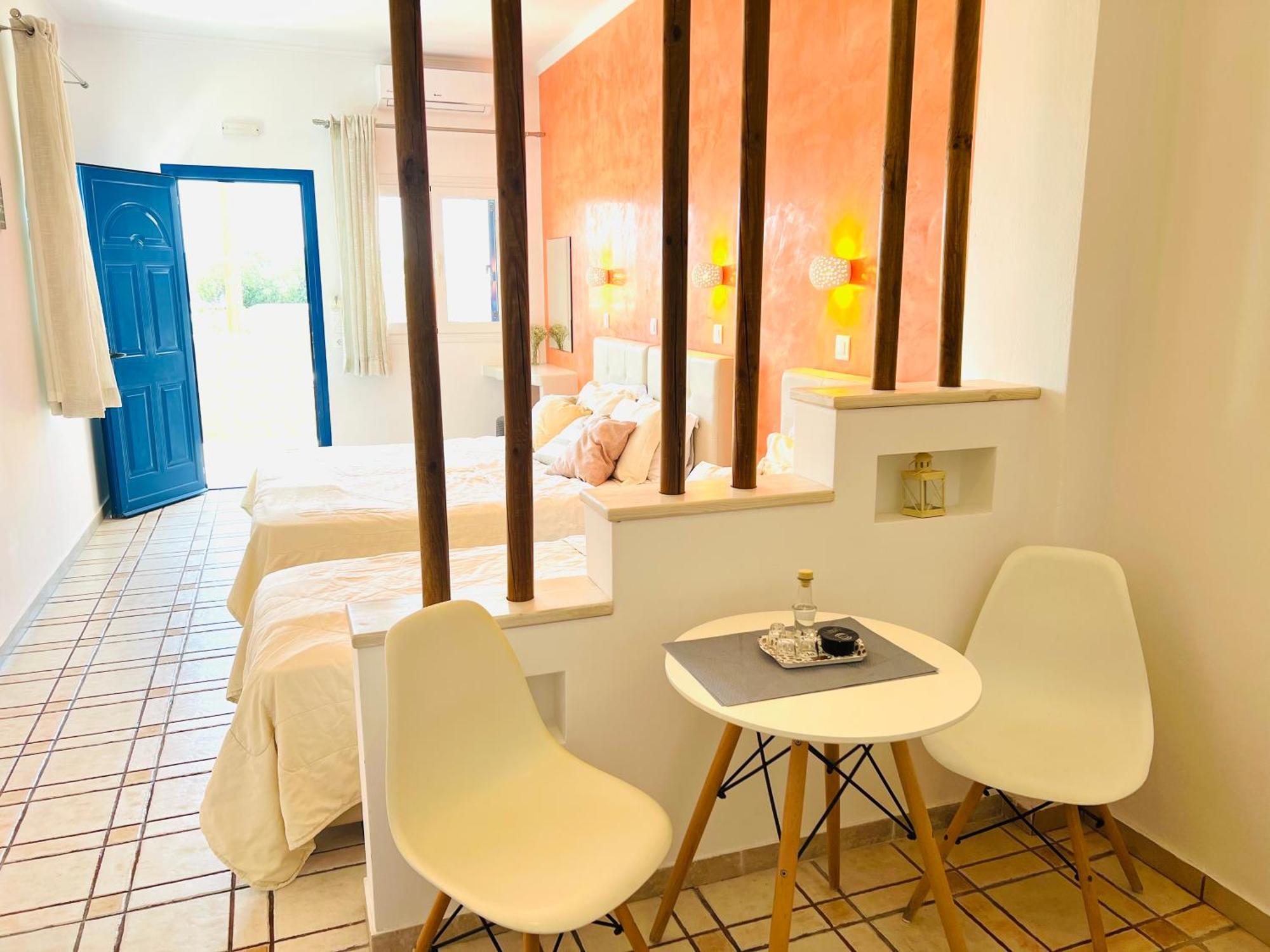 Arapiou Apartments Perivolos  Chambre photo